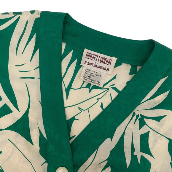 Maggy London Dresses & Skirts - Maggy London button Down 10 Dress 100% Silk Green White‎ Dress
